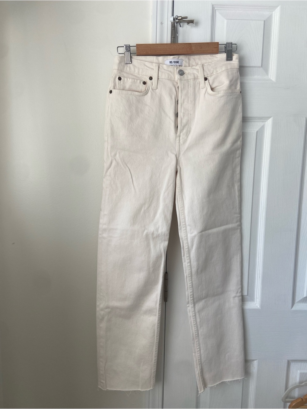 NWT Redone 70s stove‎ pipe jeans Vintage White size 27